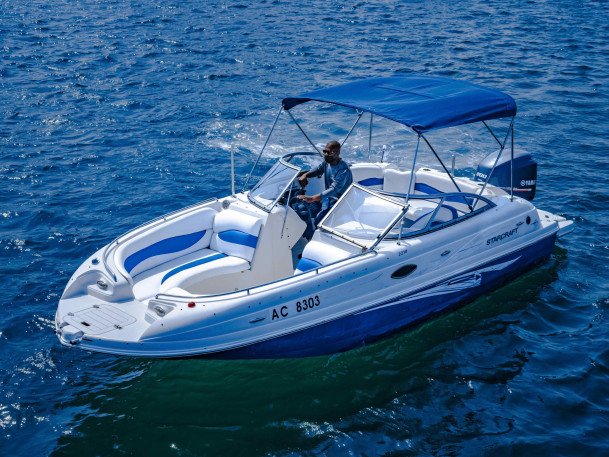 StarCraft Cruising Boat
